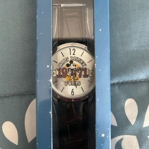 Walt disney world watch
